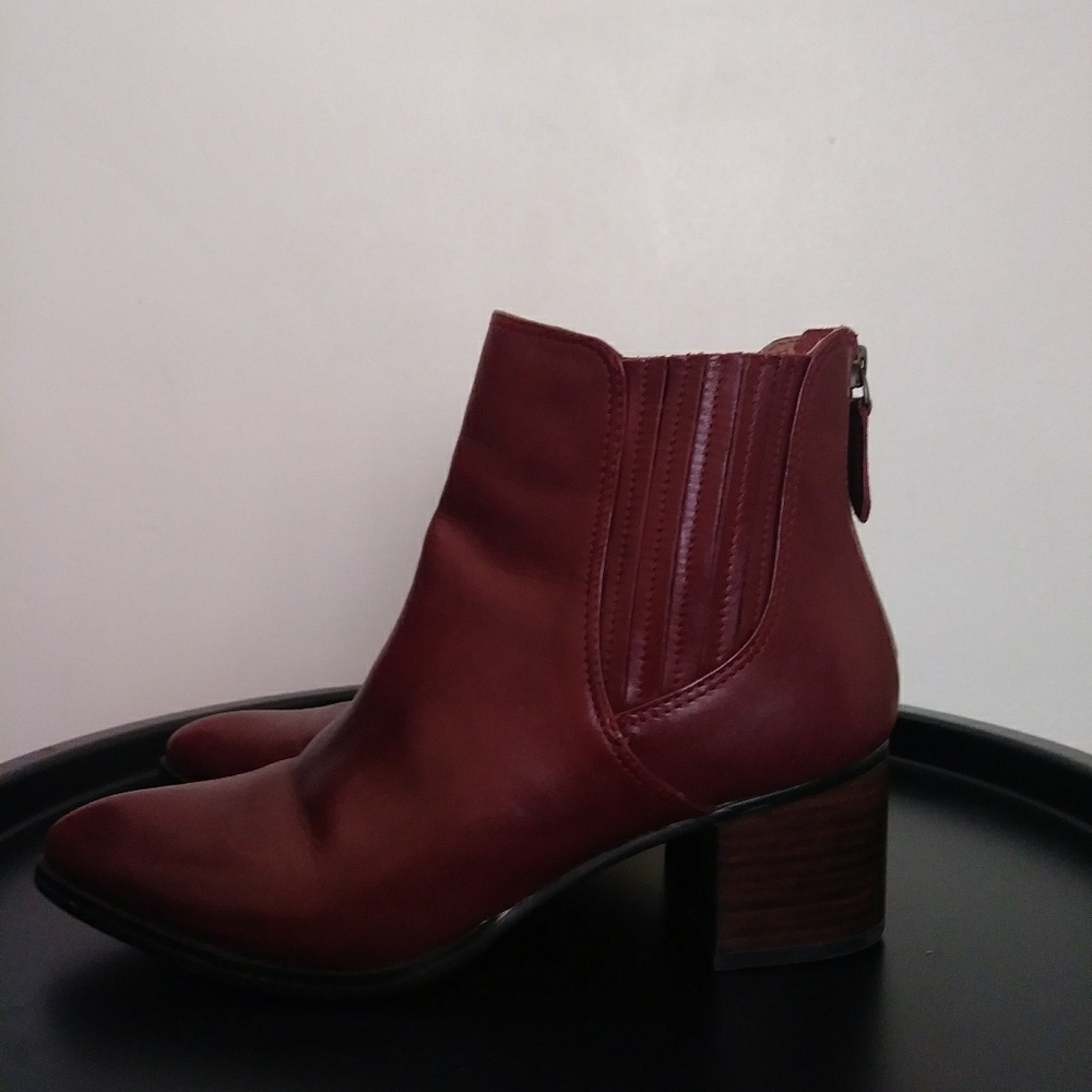 Halogen brand ankle boots